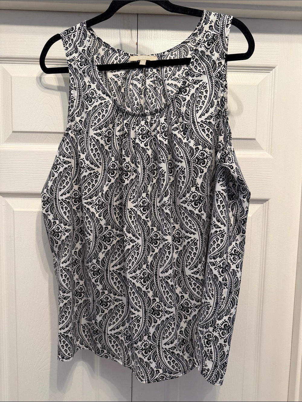 Joan Vass Black & White Paisley Sleeveless Top